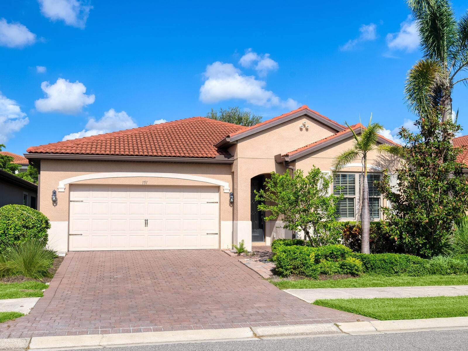 TOSCANA ISLES - Residential