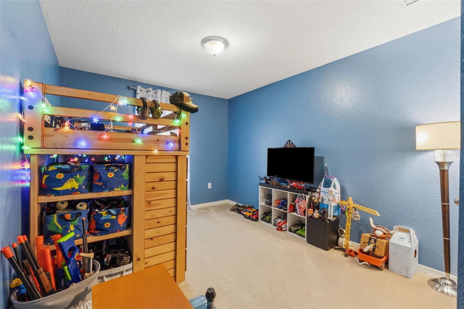 SPRING HILL UNIT 8 - Residential