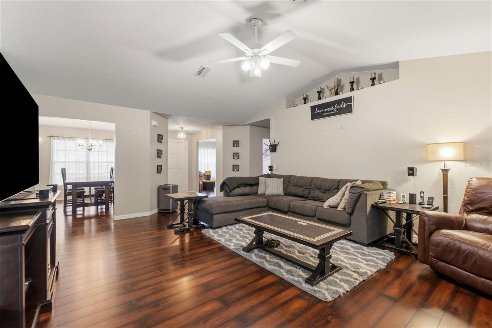 SPRING HILL UNIT 8 - Residential