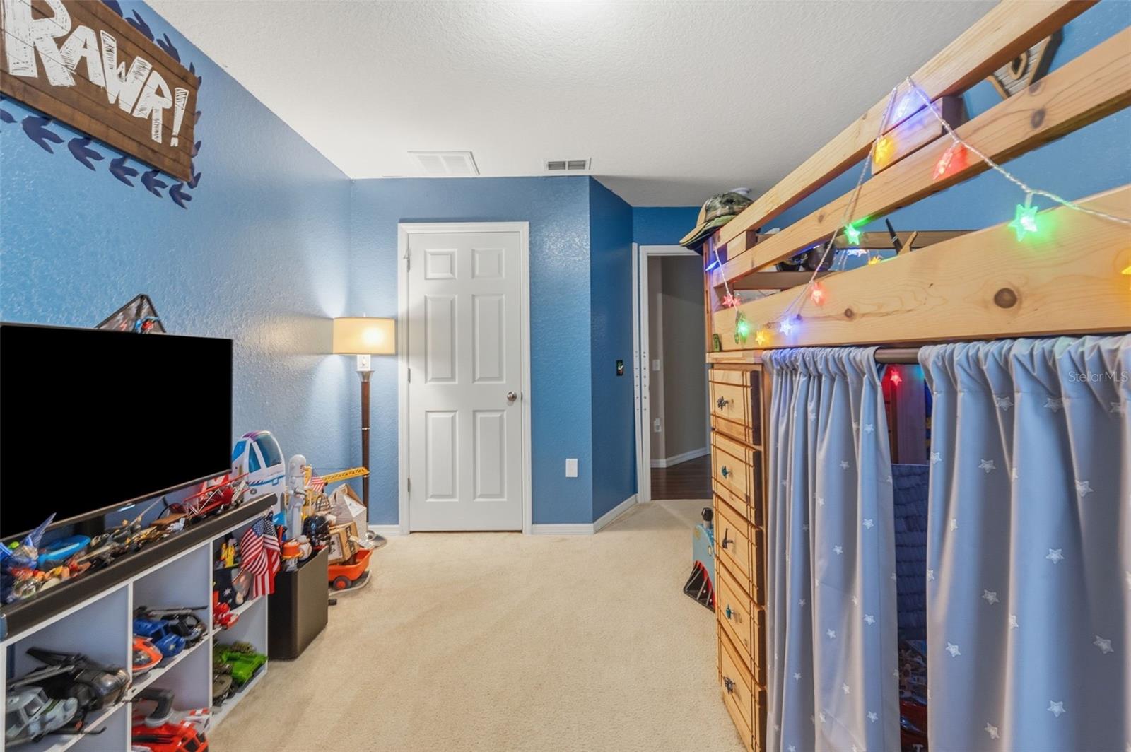 SPRING HILL UNIT 8 - Residential