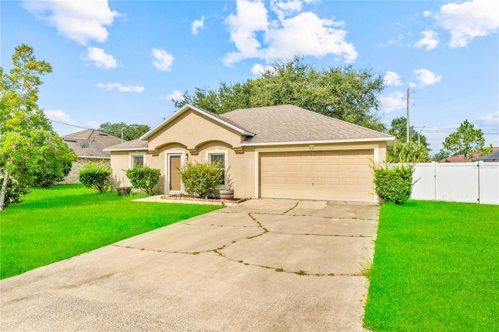 Photo of 15 Lamar Lane, Palm Coast, FL 32137 (MLS # FC312823)