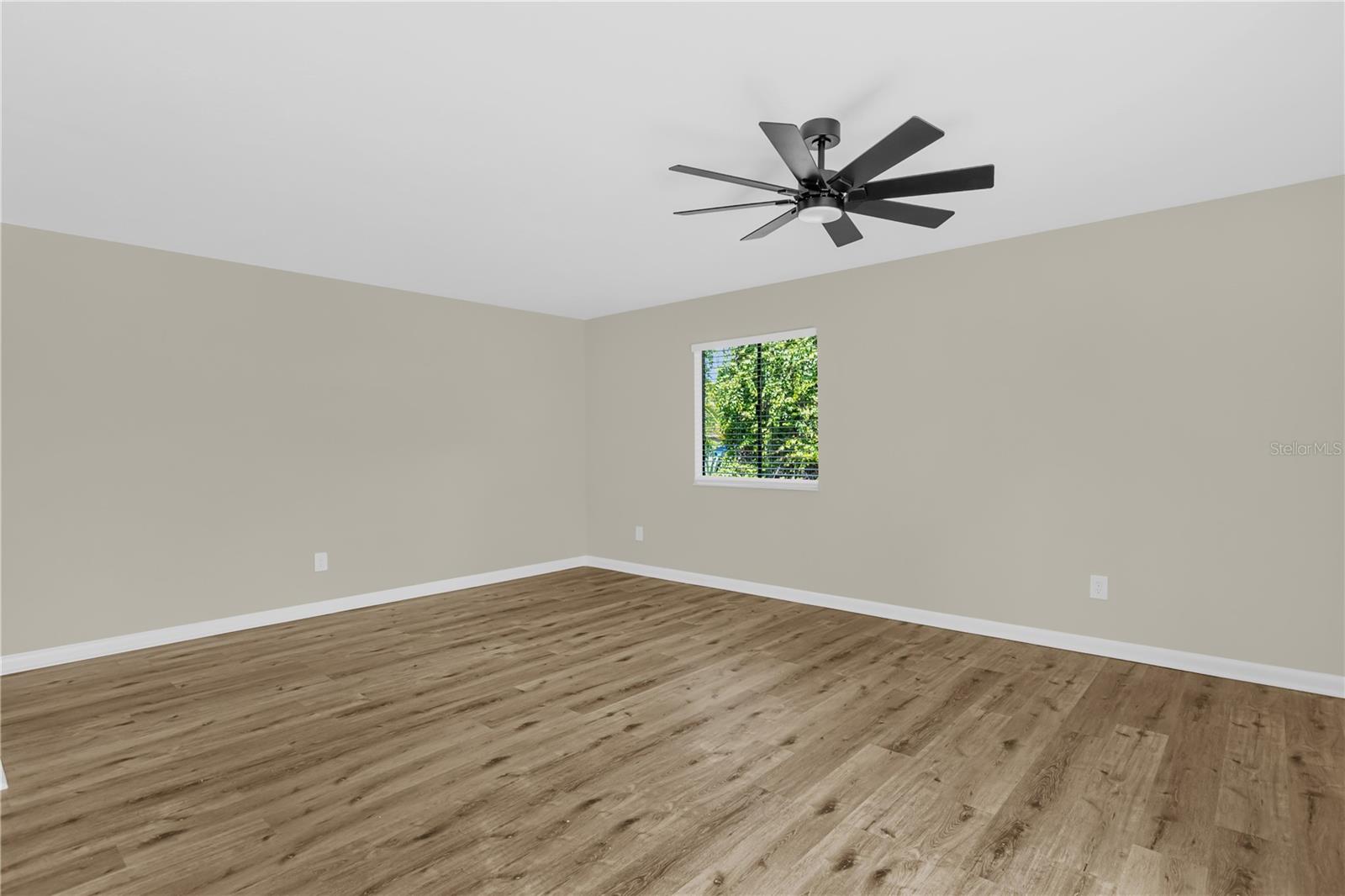 2521 YULE TREE DRIVE