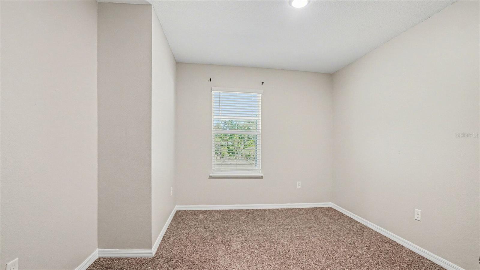 MARION OAKS UN 07 - Residential