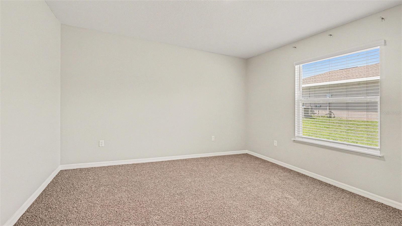 MARION OAKS UN 07 - Residential