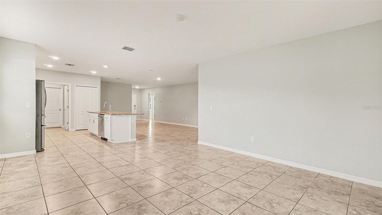 MARION OAKS UN 07 - Residential