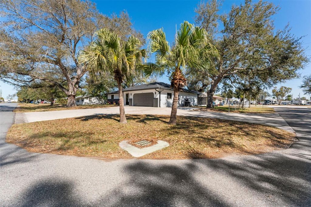Photo of 4227 Blossom Road, Venice, FL 34293 (MLS # TB8468322)
