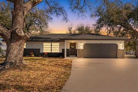 4227 BLOSSOM ROAD VENICE FL 34293