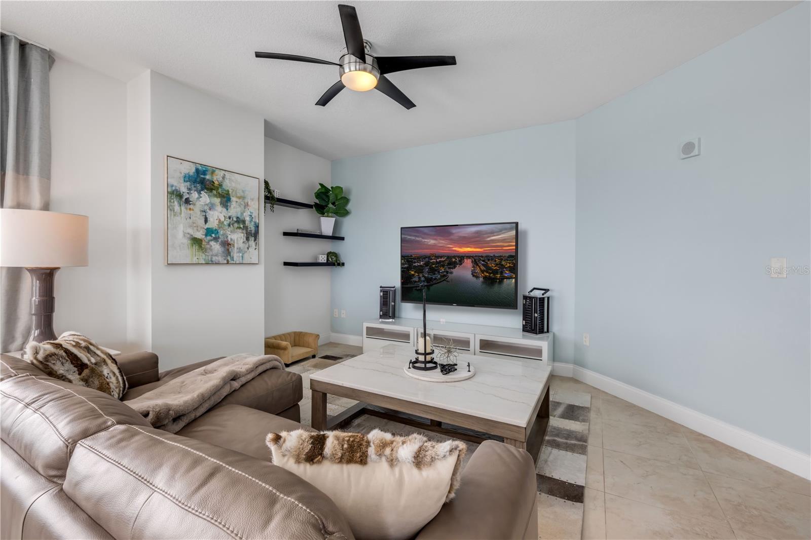 MARINA GRANDE HALIFAX 01 - Residential