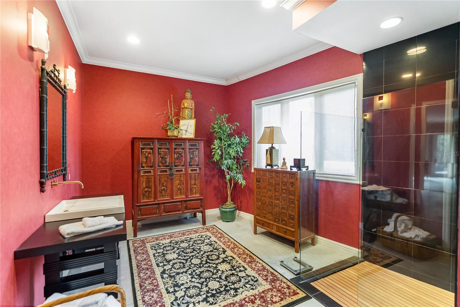 OYSTER BAY ESTATES - Residential