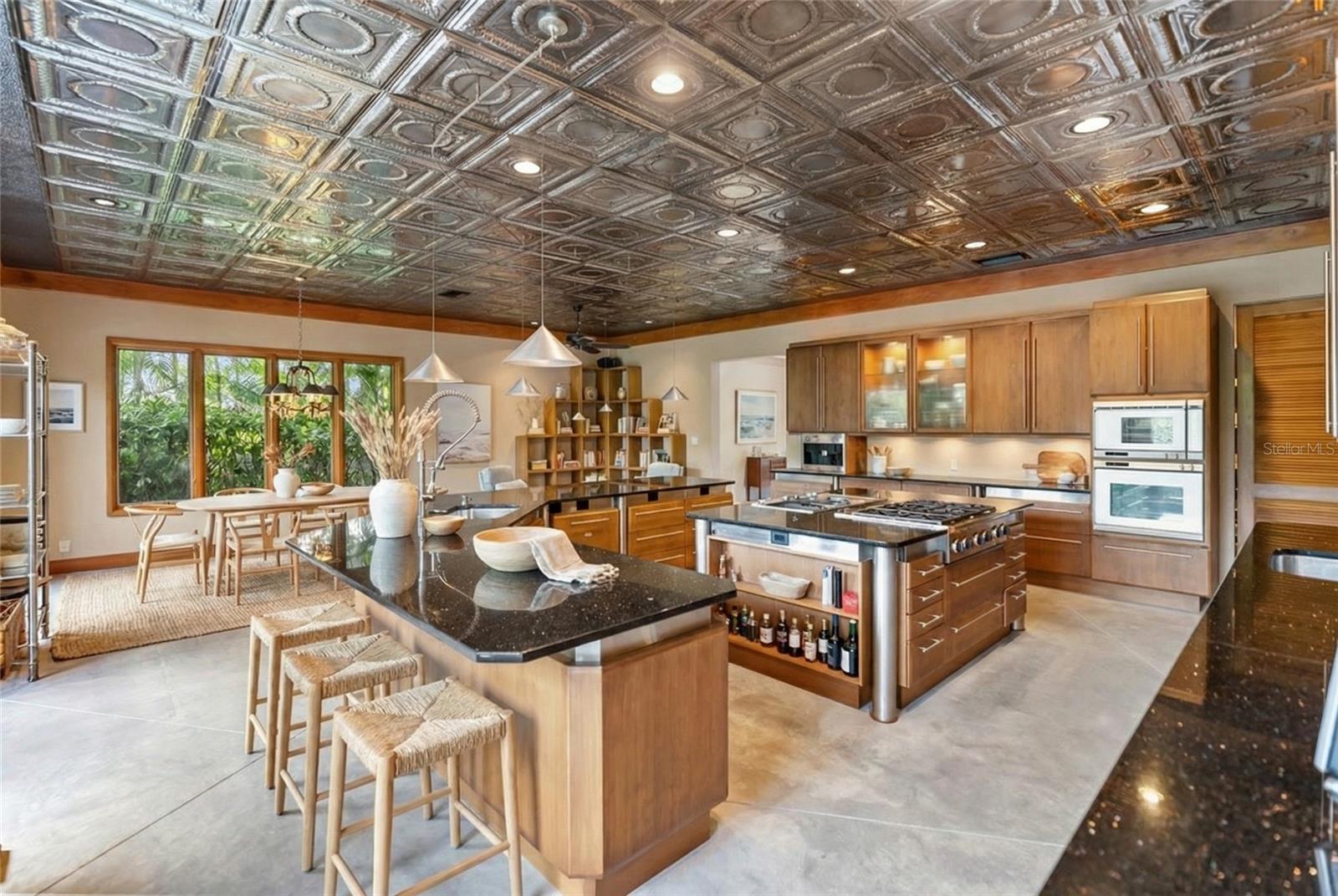 OYSTER BAY ESTATES - Residential