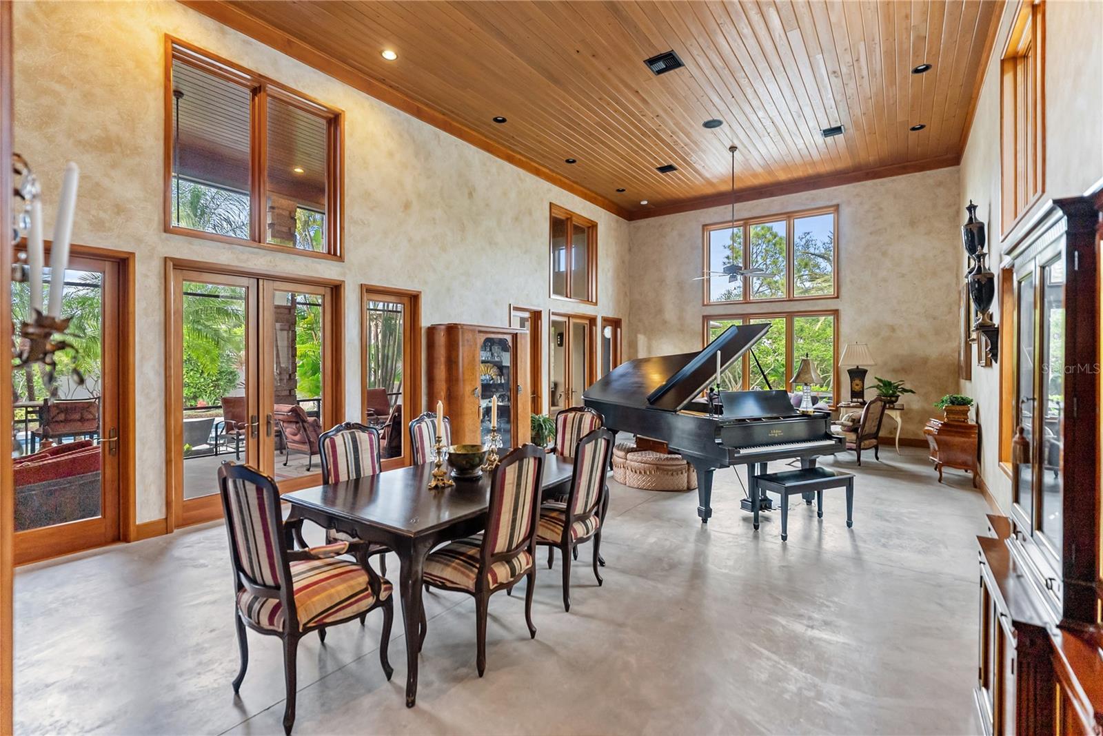 1804 N LAKE SHORE DRIVE