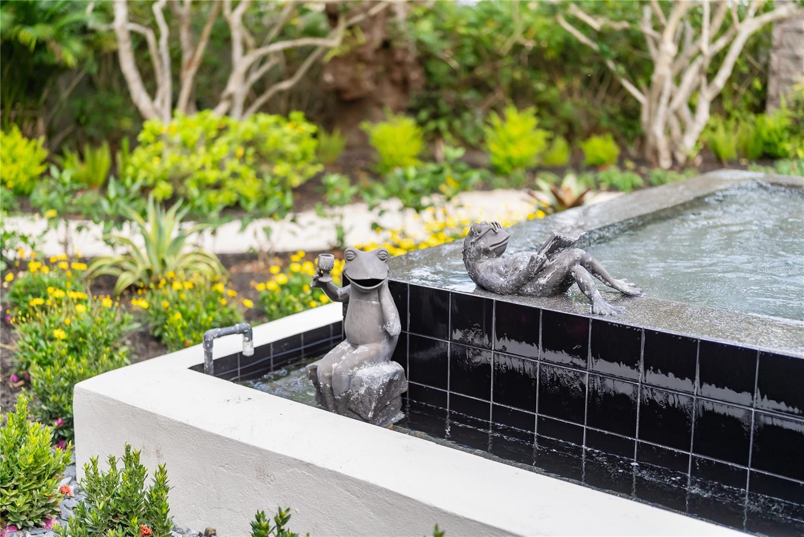 OYSTER BAY ESTATES - Residential