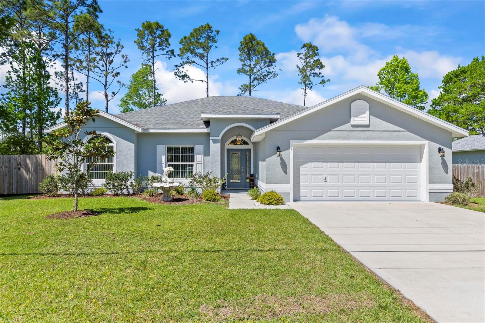 9 PORT ROYAL DRIVE