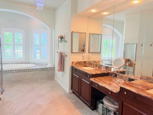 TWIN RIVERS - Residential