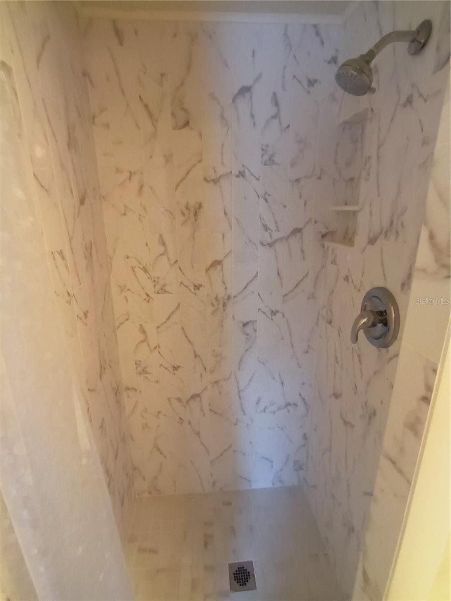 TRI-PAR ESTATES - Residential