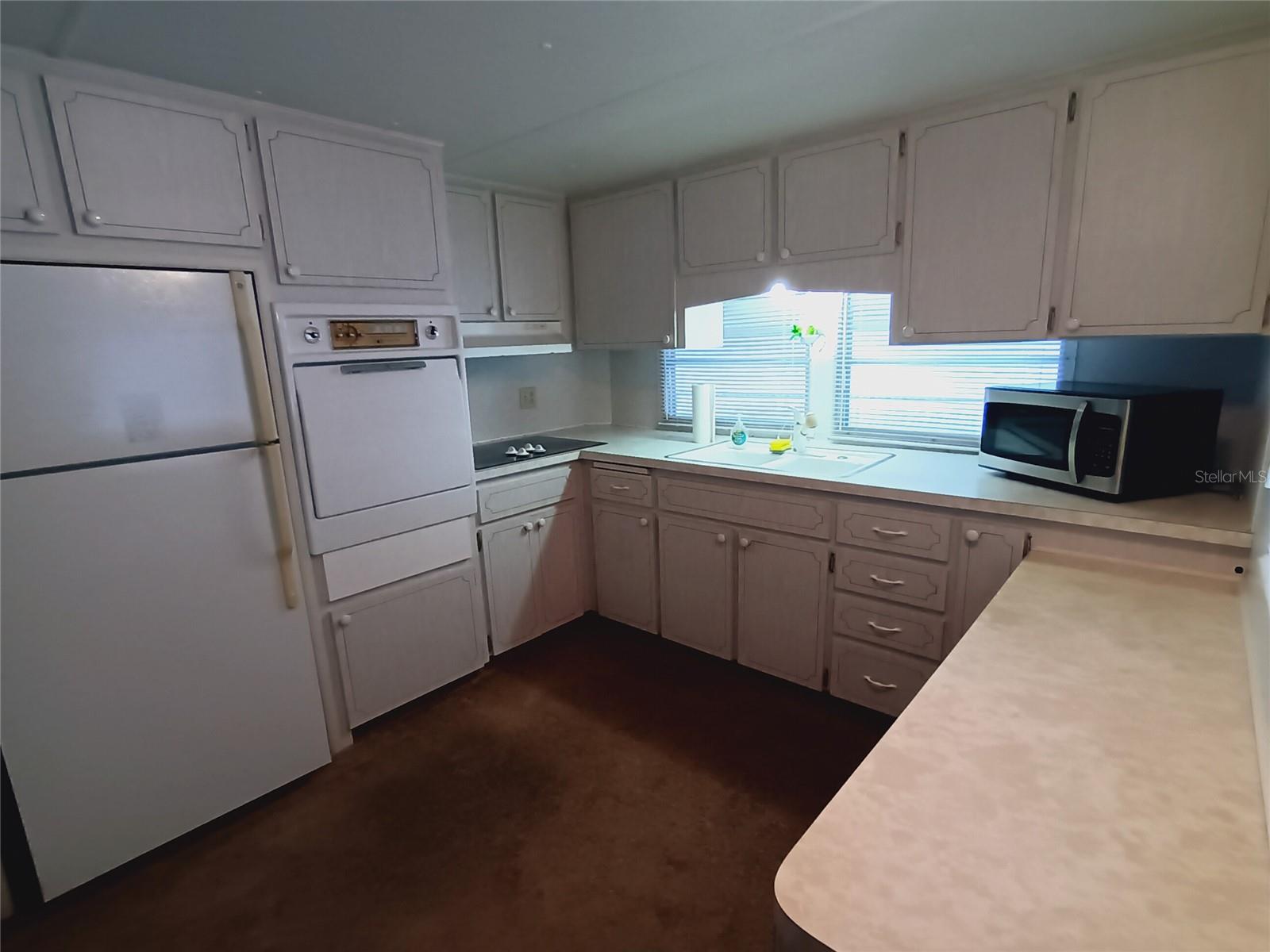 TRI-PAR ESTATES - Residential