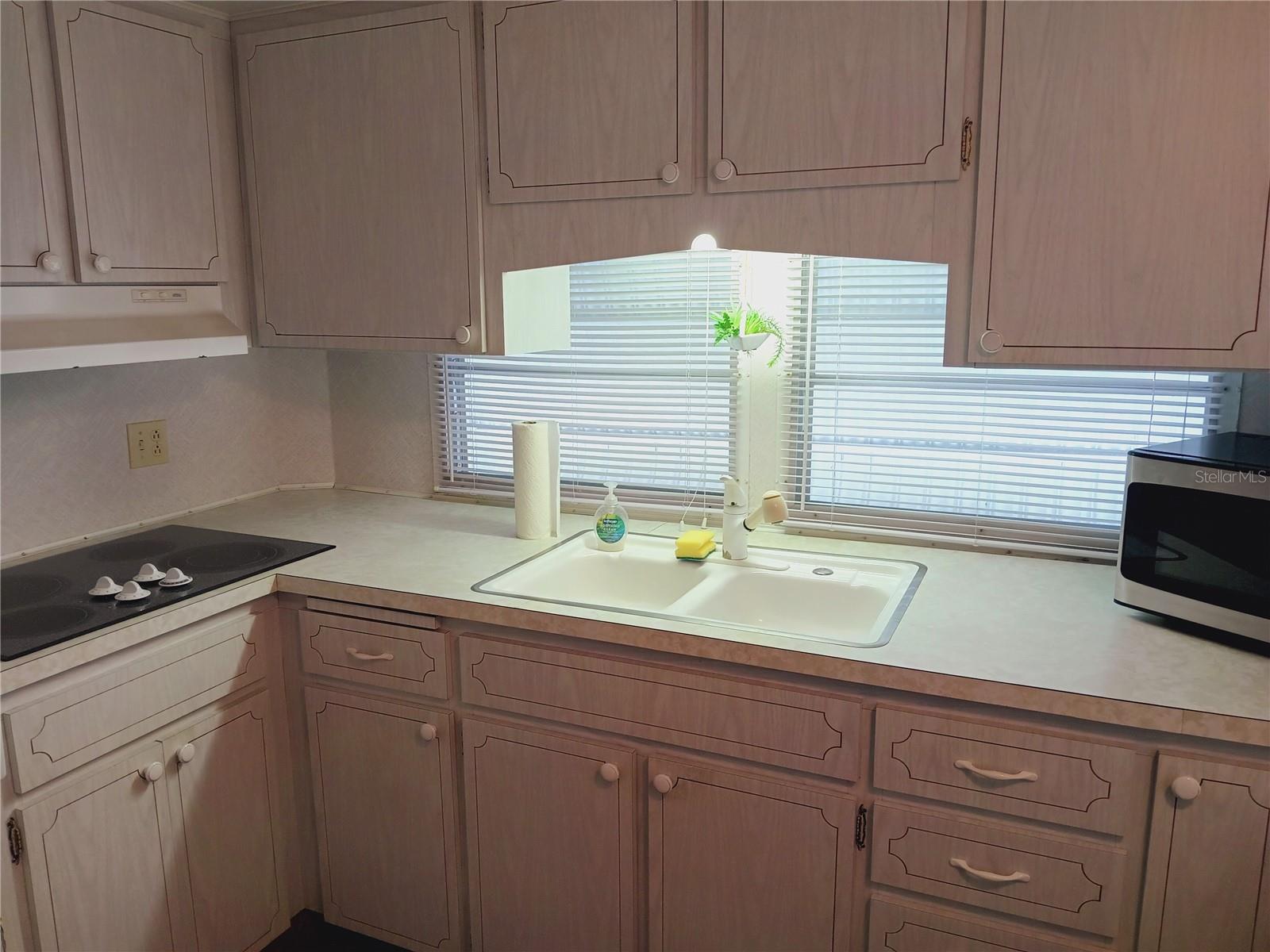 TRI-PAR ESTATES - Residential