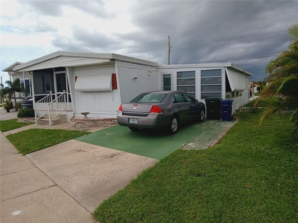 Photo of 4810 Tri Par Drive, Sarasota, FL 34234 (MLS # A4665478)