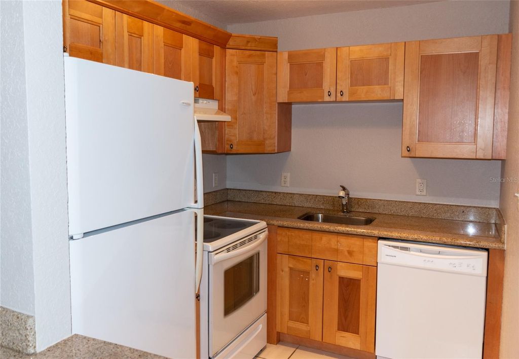 Photo of 3914 W Neptune Street #30, Tampa, FL 33629 (MLS # TB8491591)