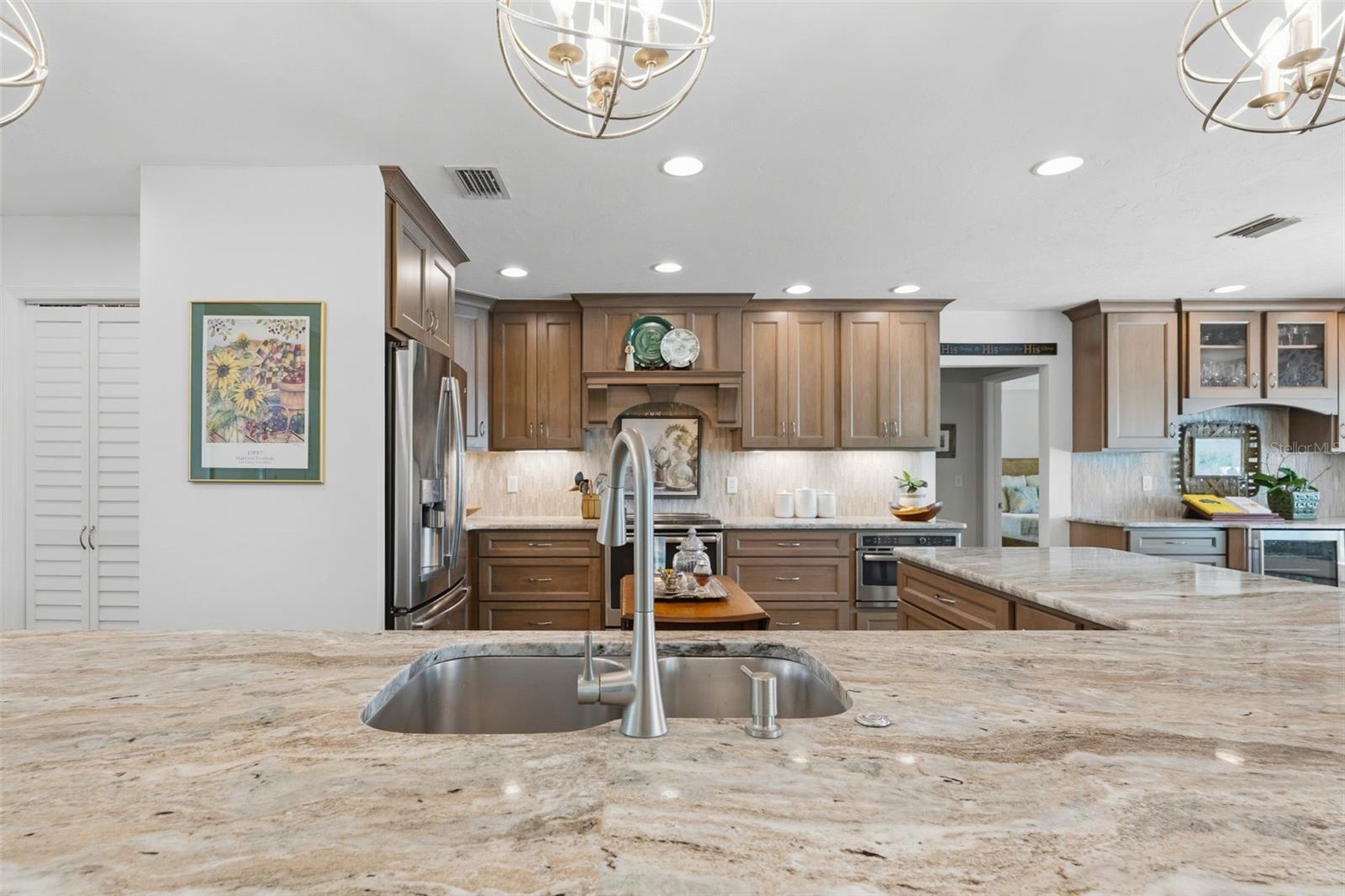 WILLOW LAKES ESTATES - Residential