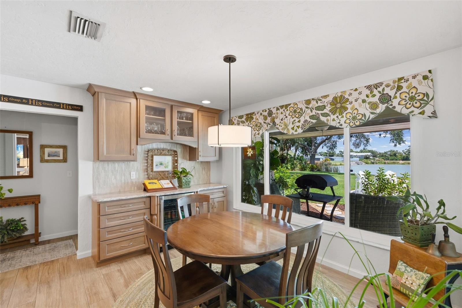 WILLOW LAKES ESTATES - Residential