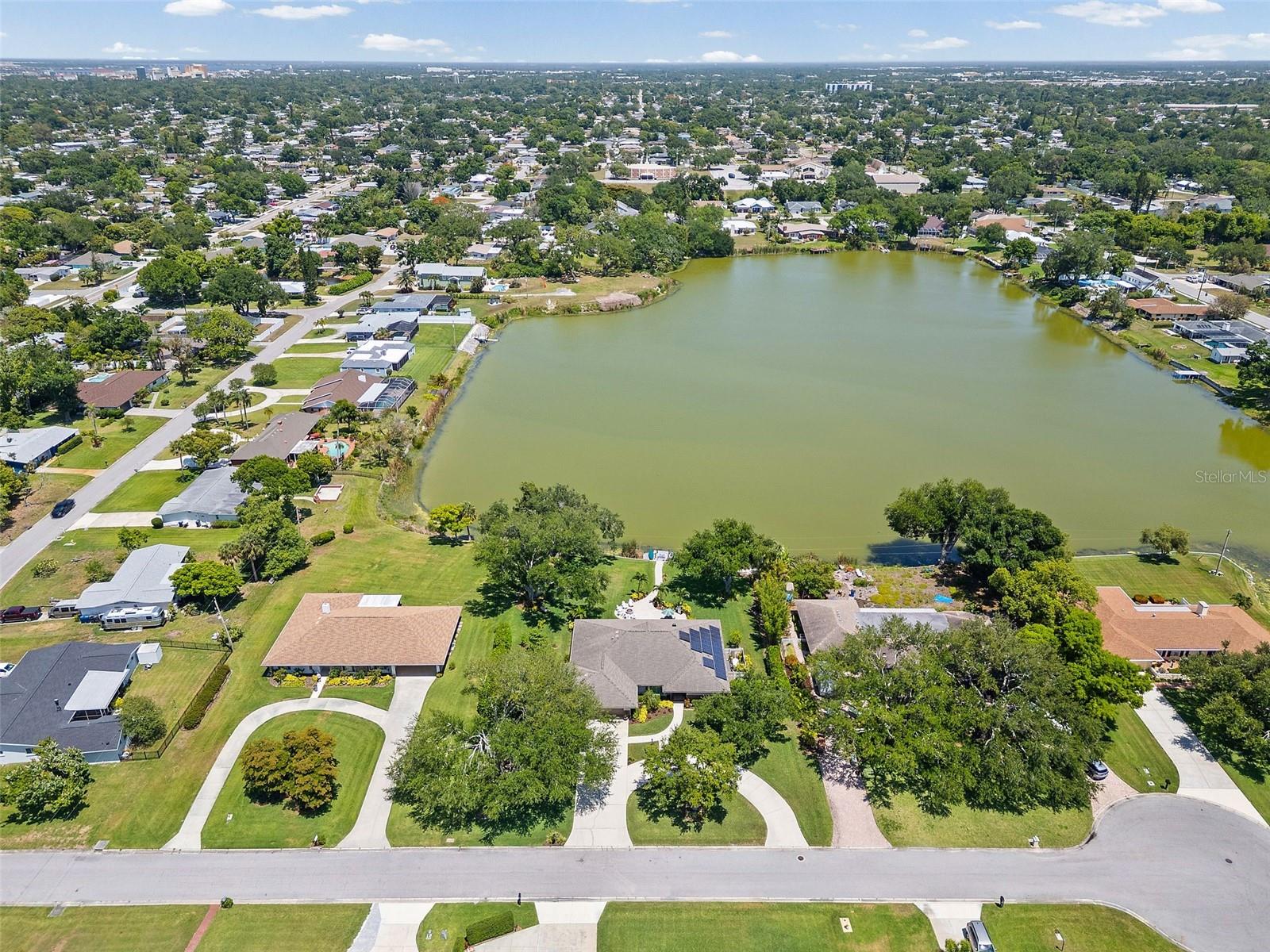 WILLOW LAKES ESTATES - Residential