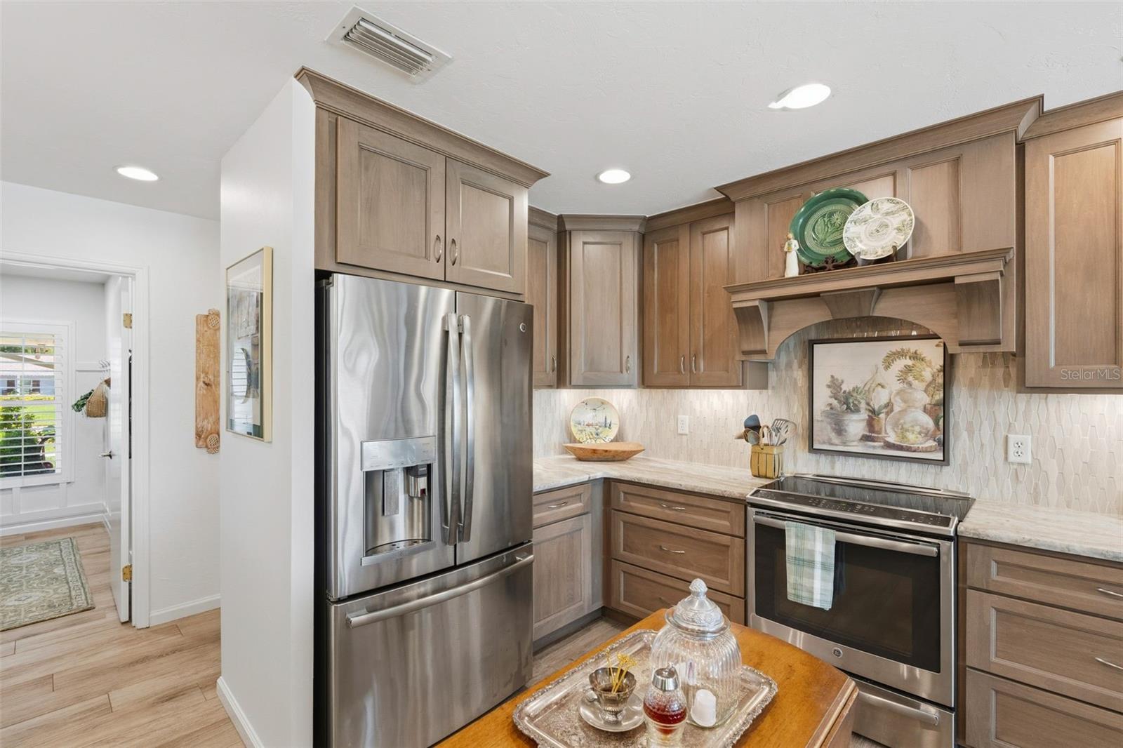 WILLOW LAKES ESTATES - Residential