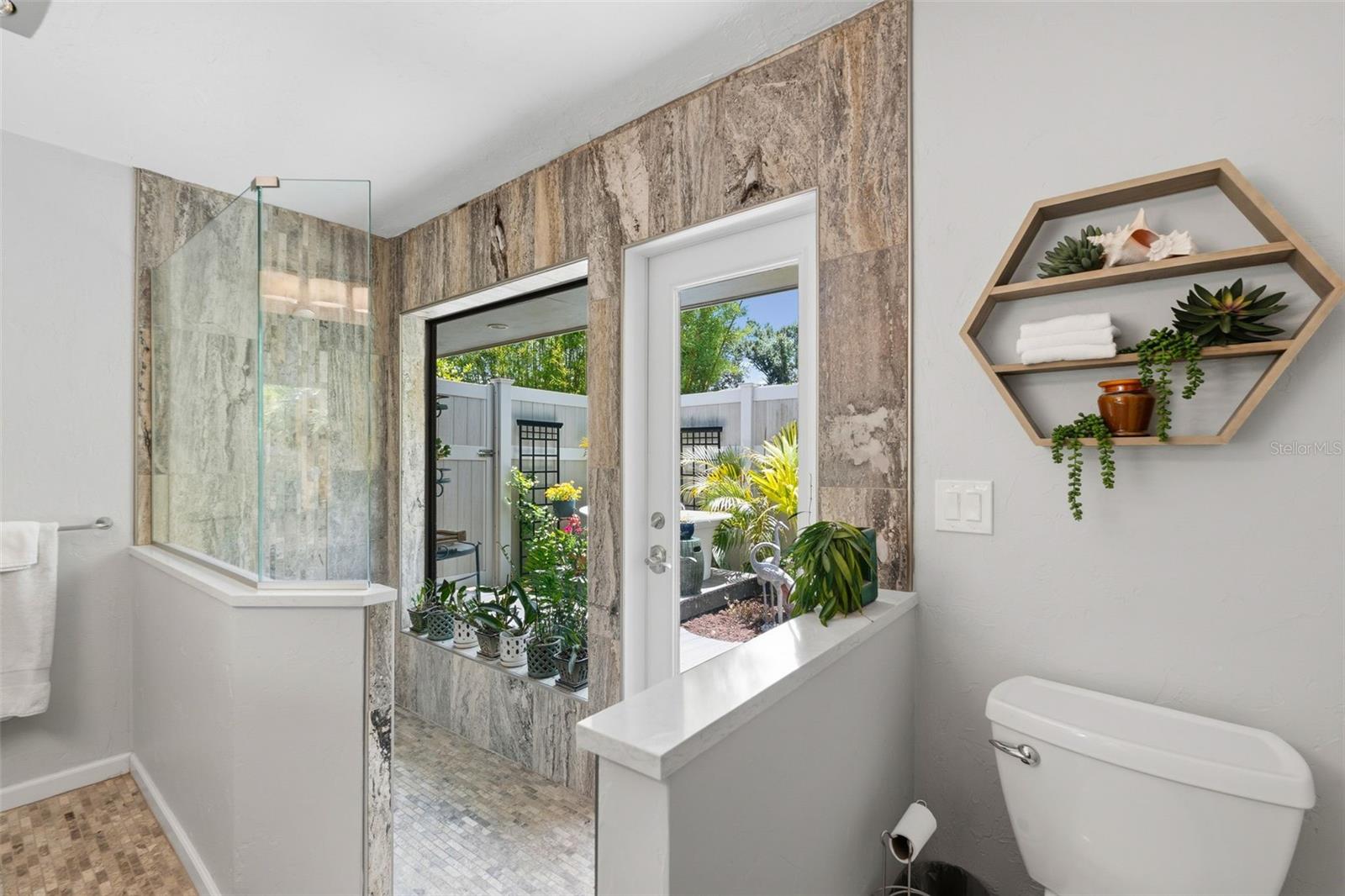 WILLOW LAKES ESTATES - Residential