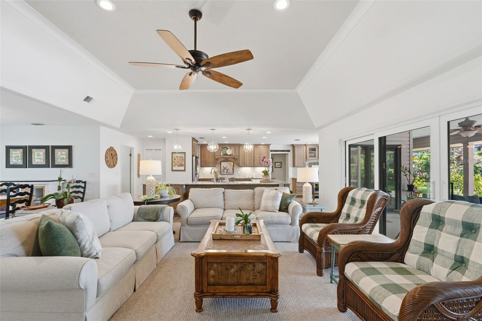 WILLOW LAKES ESTATES - Residential