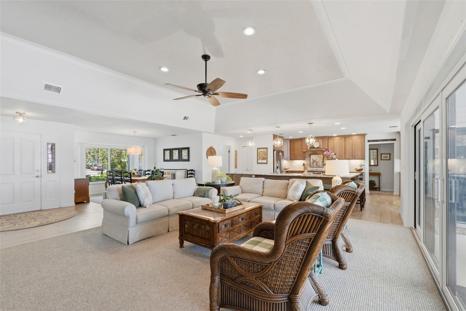 WILLOW LAKES ESTATES - Residential