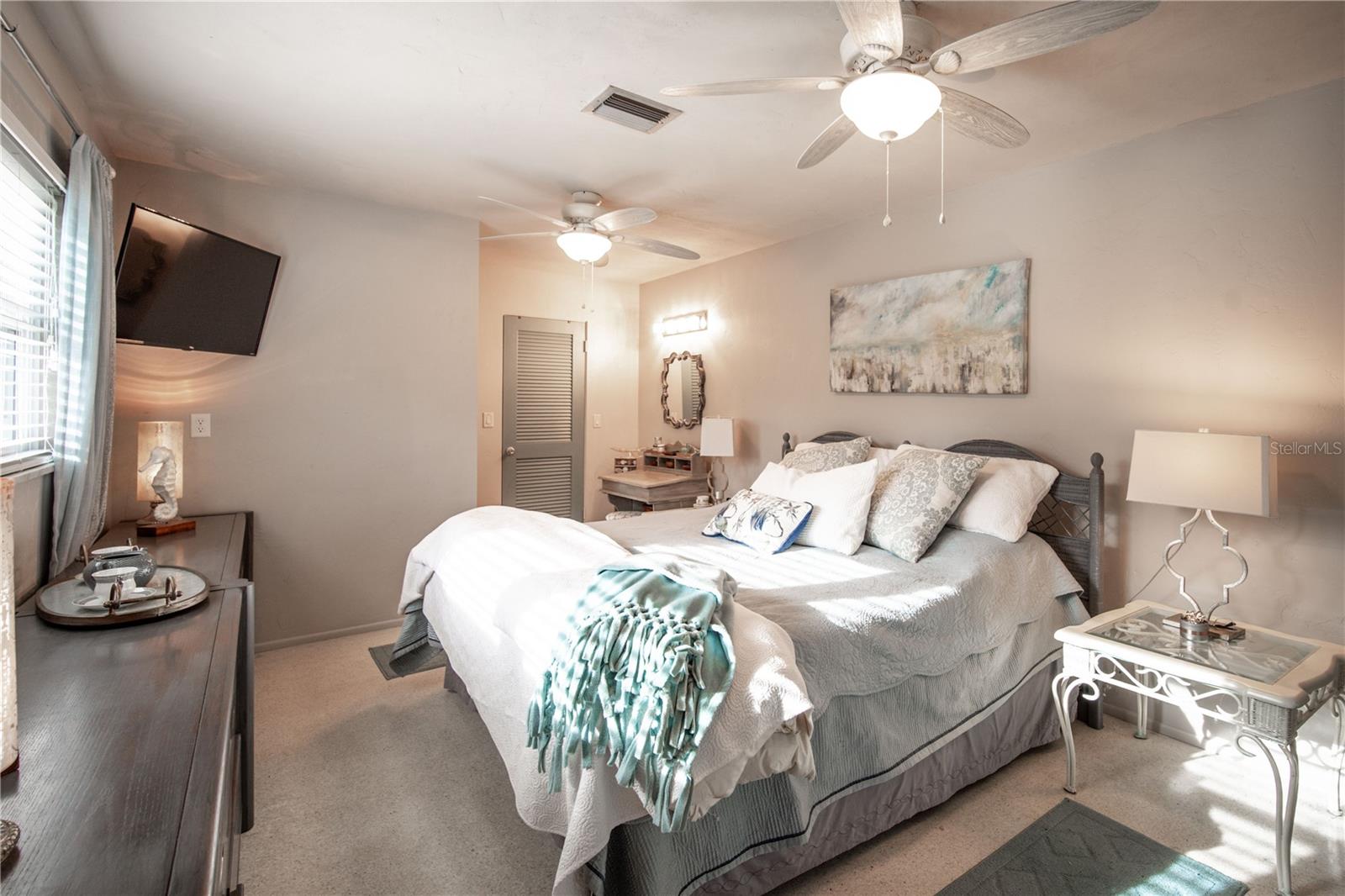 VENICE GARDENS - Residential