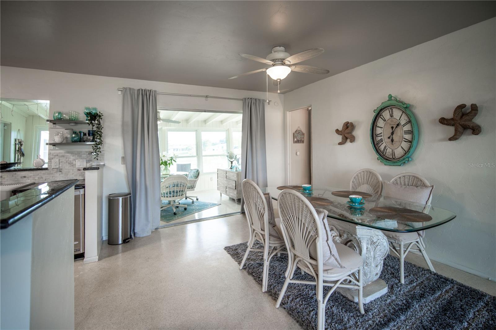 VENICE GARDENS - Residential