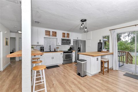 Tiny photo for 1302 SE Sanchez Avenue, Ocala, FL 34471 (MLS # OM724971)