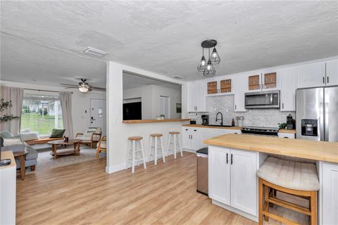 Tiny photo for 1302 SE Sanchez Avenue, Ocala, FL 34471 (MLS # OM724971)
