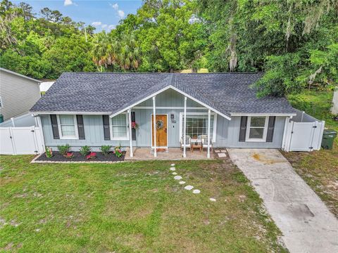 Tiny photo for 1302 SE Sanchez Avenue, Ocala, FL 34471 (MLS # OM724971)