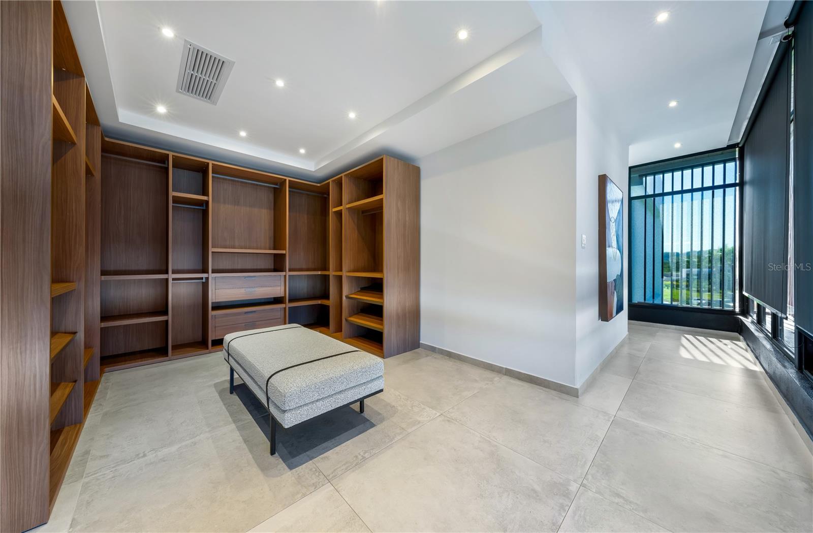 DORADO COUNTRY ESTATES - Residential