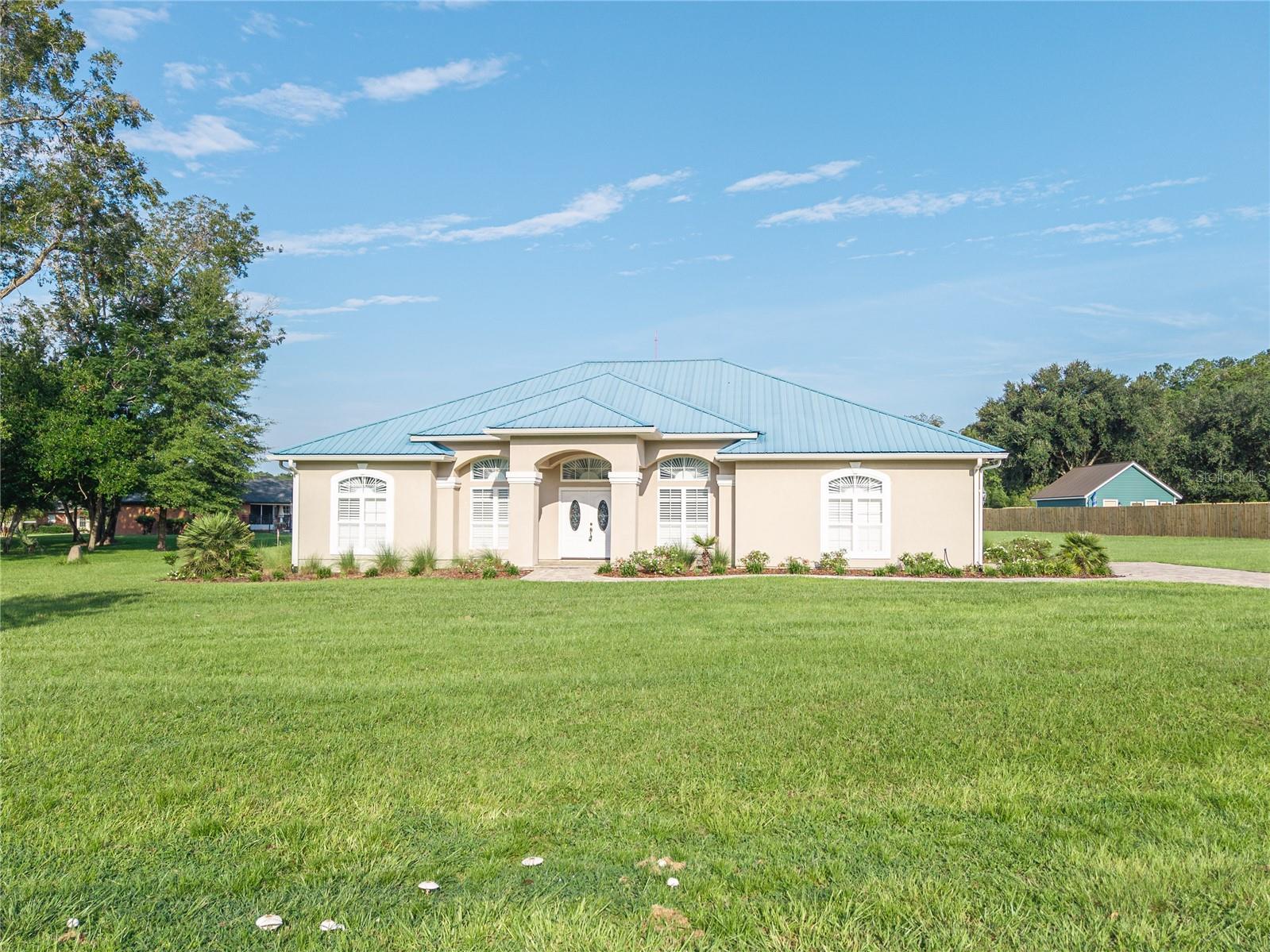 254 SW NIGHTSHADE DRIVE