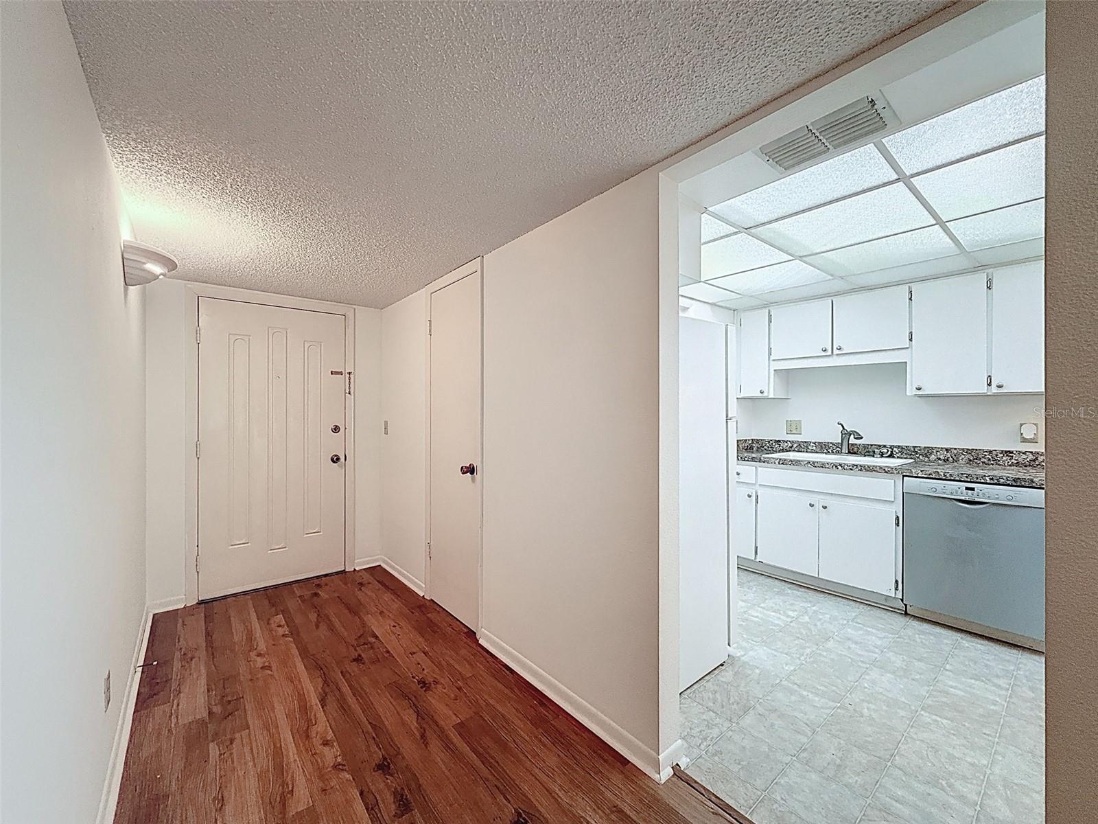 TARPON WOODS CONDO 3 - Residential Lease