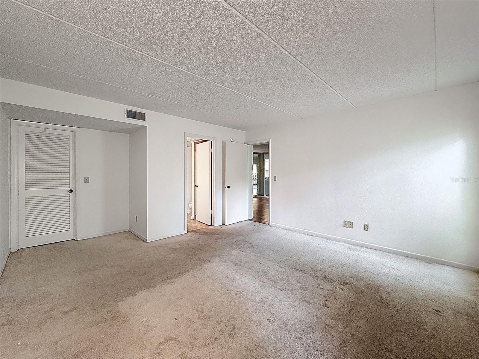 TARPON WOODS CONDO 3 - Residential Lease