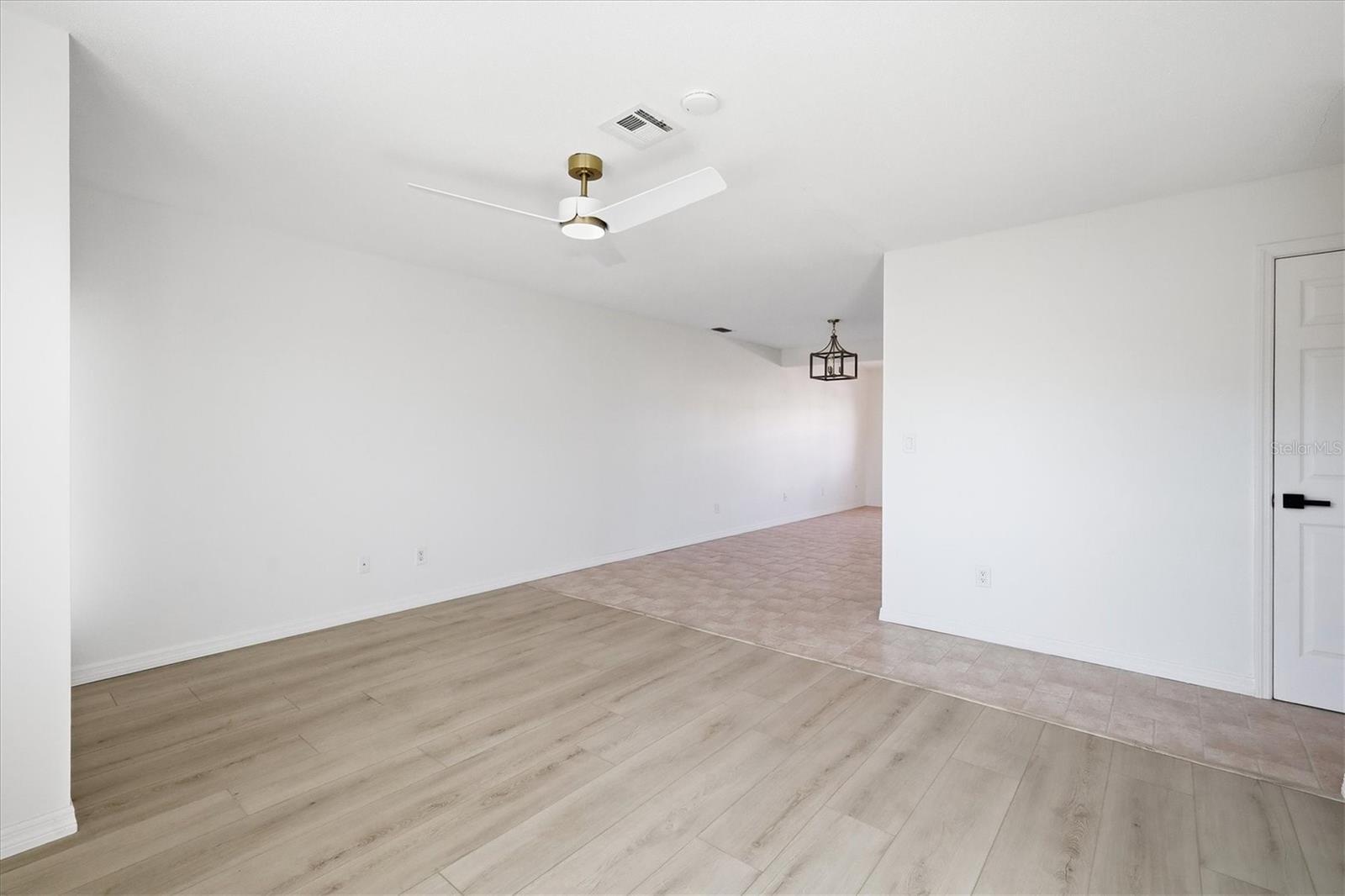 BEACH MANOR VILLAS SOUTH - Residential