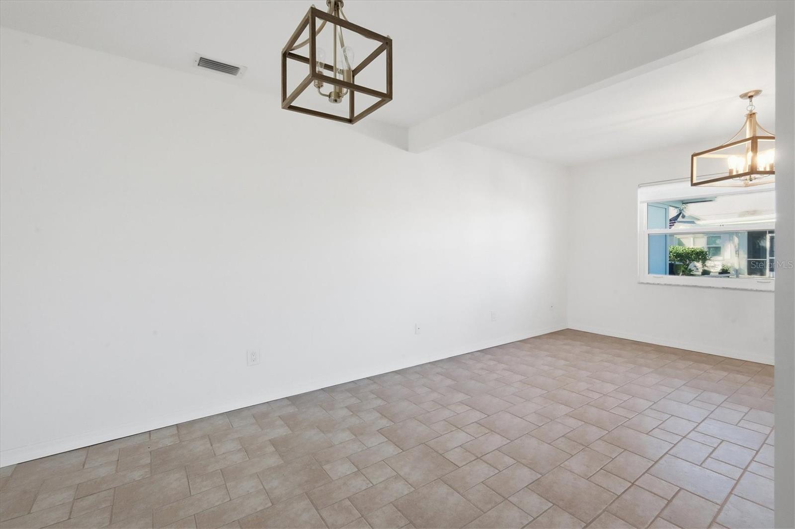 BEACH MANOR VILLAS SOUTH - Residential