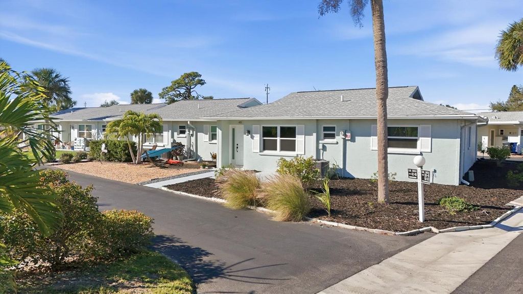 Photo of 1023 Beach Manor Circle #49, Venice, FL 34285 (MLS # N6142647)