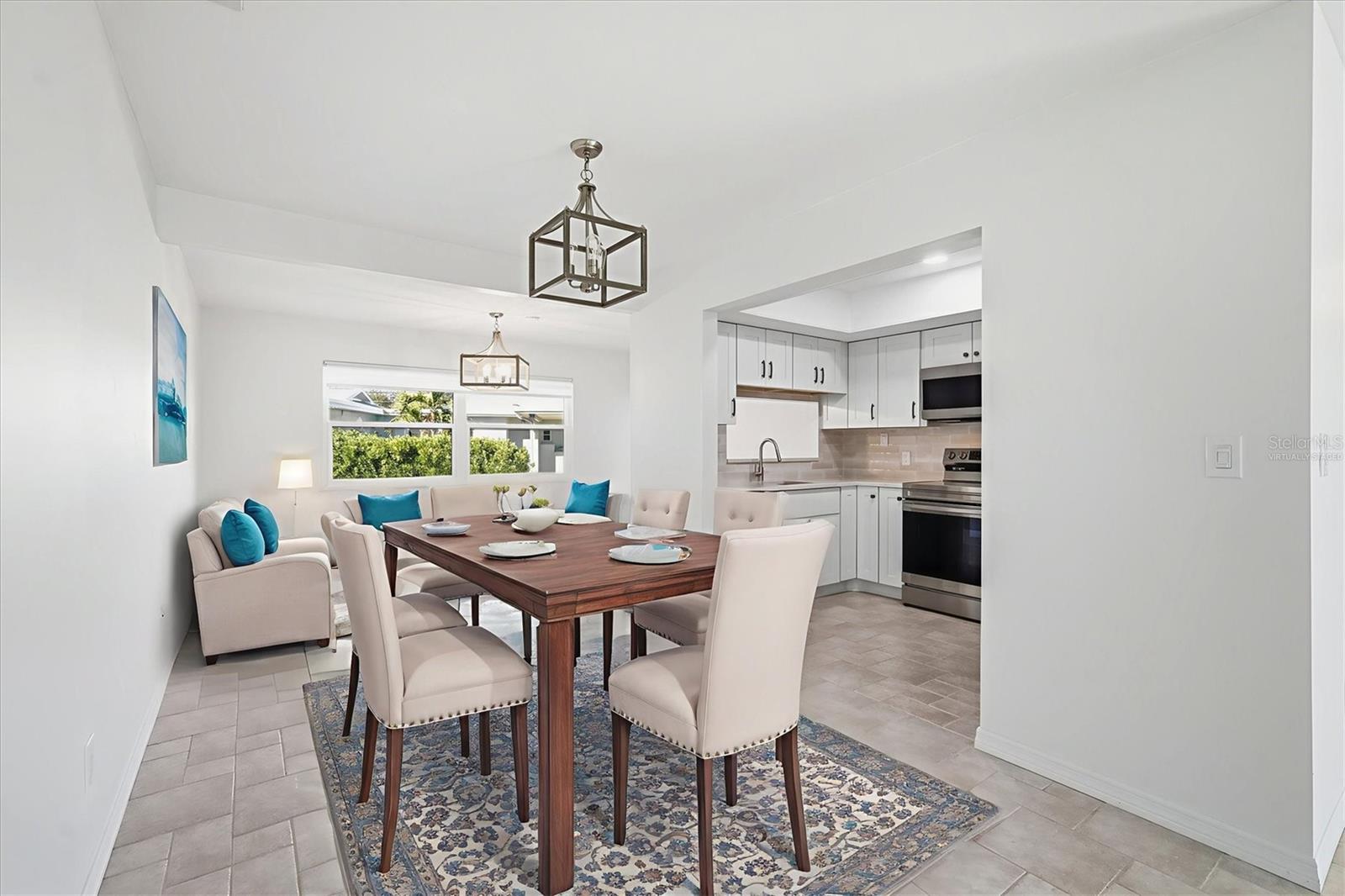 BEACH MANOR VILLAS SOUTH - Residential