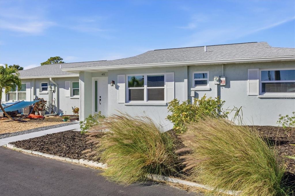 Photo of 1023 Beach Manor Circle #49, Venice, FL 34285 (MLS # N6142647)