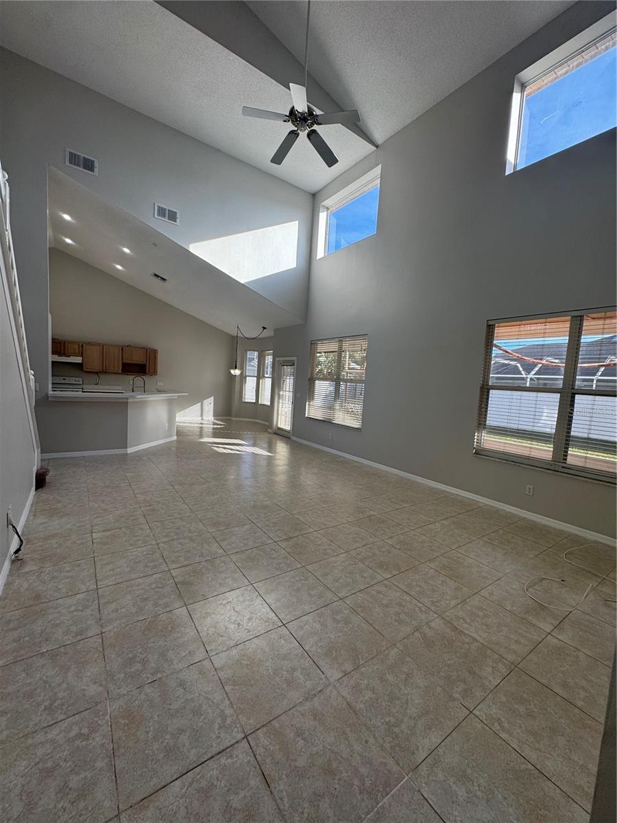 DEERFIELD PH 02B UNIT 03 - Residential Lease