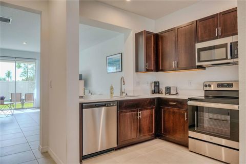 Photo of 6249 Fairmont Lane, Palmetto, FL 34221 (MLS # W7880324) Photo of 6249 Fairmont Lane, Palmetto, FL 34221 (MLS # W7880324)