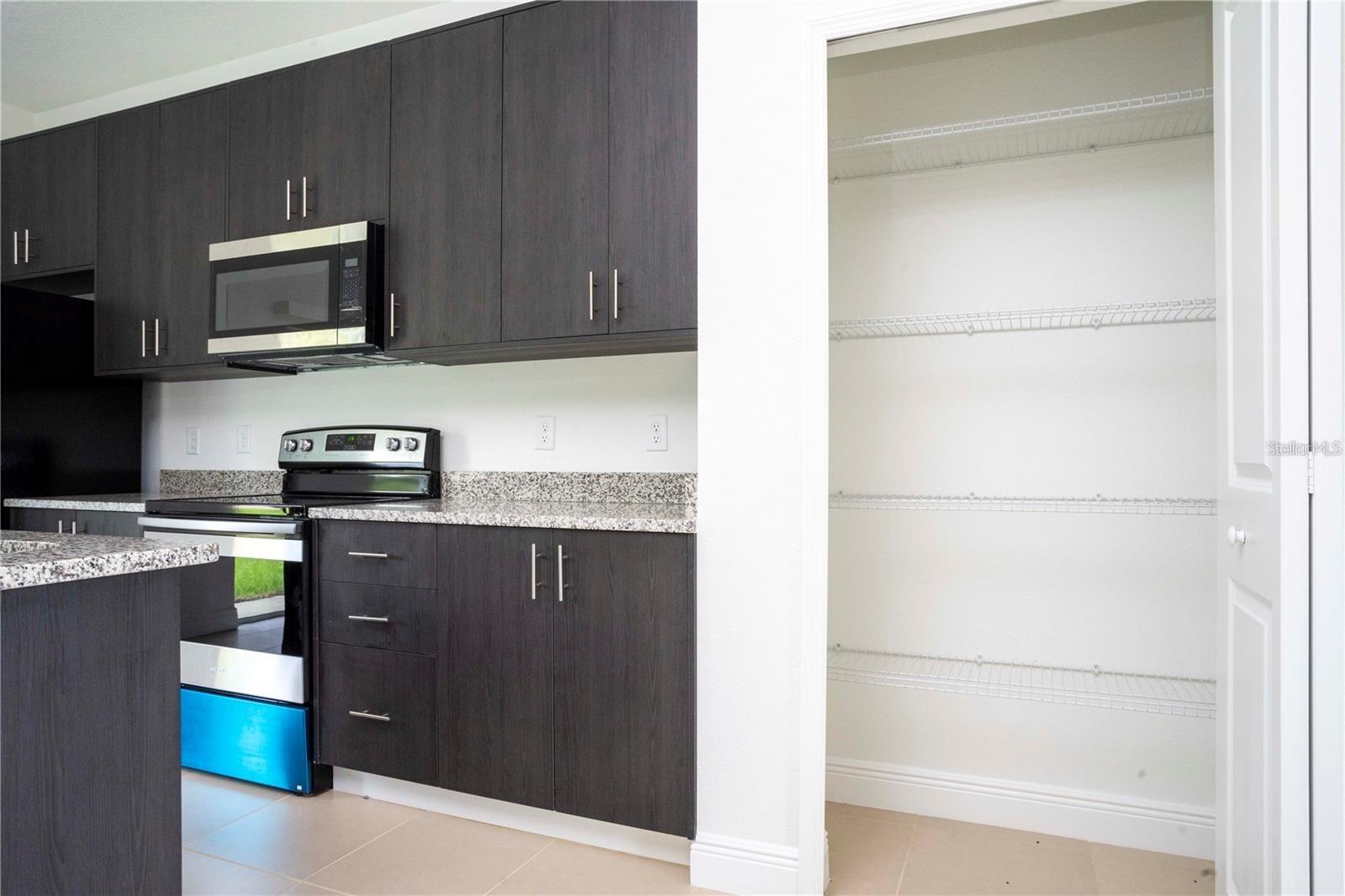 MARION OAKS UN 05 - Residential