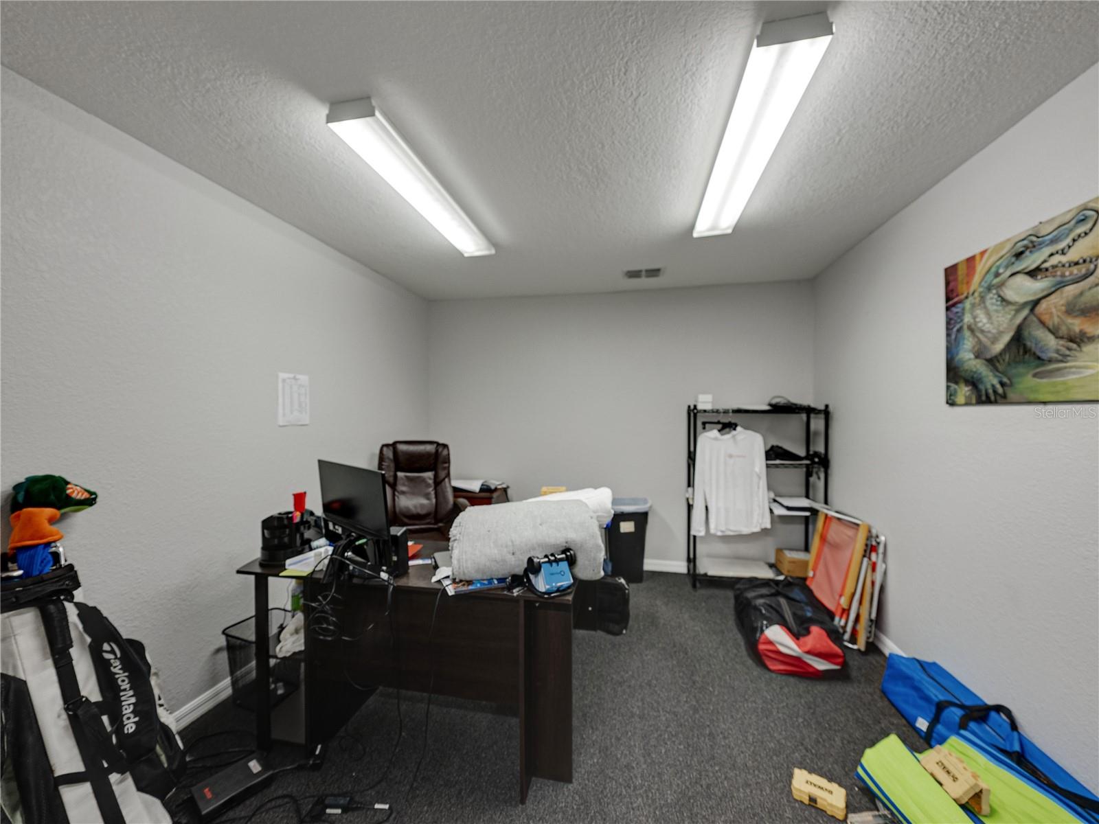 INWOOD - Commercial Sale