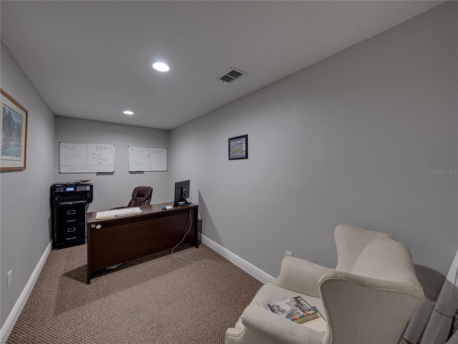 INWOOD - Commercial Sale