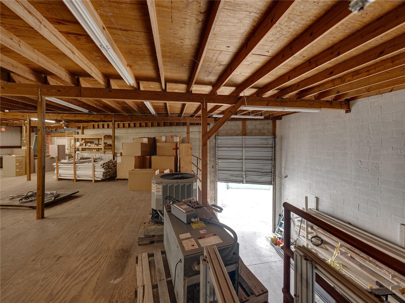 INWOOD - Commercial Sale